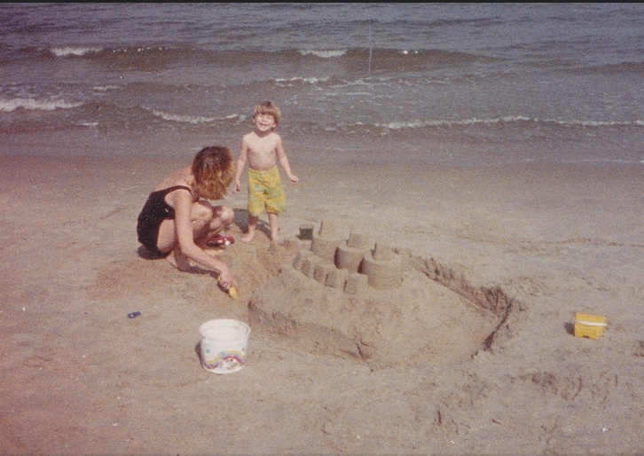 Mama i Neša, 1983.